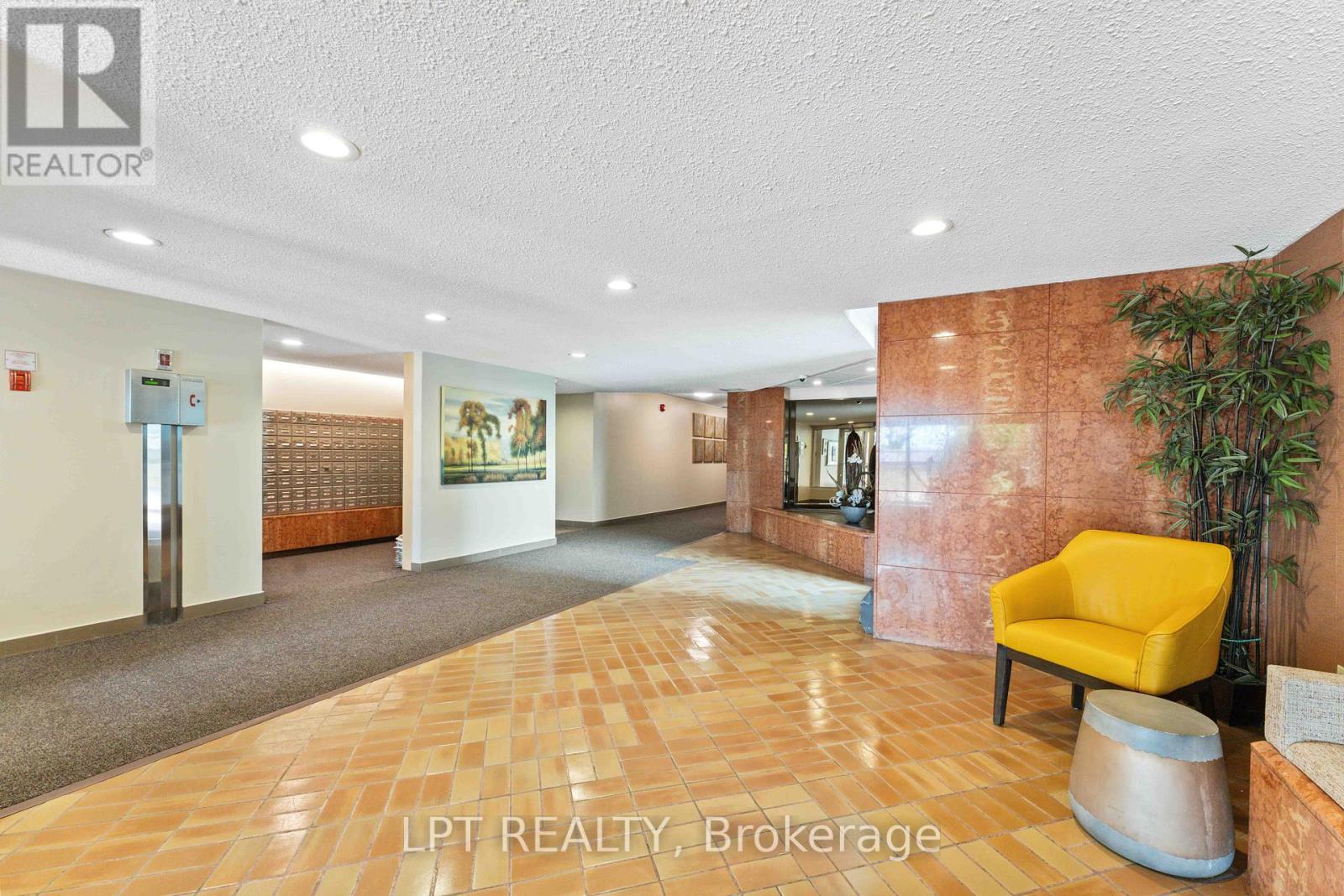 314 - 555 BRITTANY DRIVE