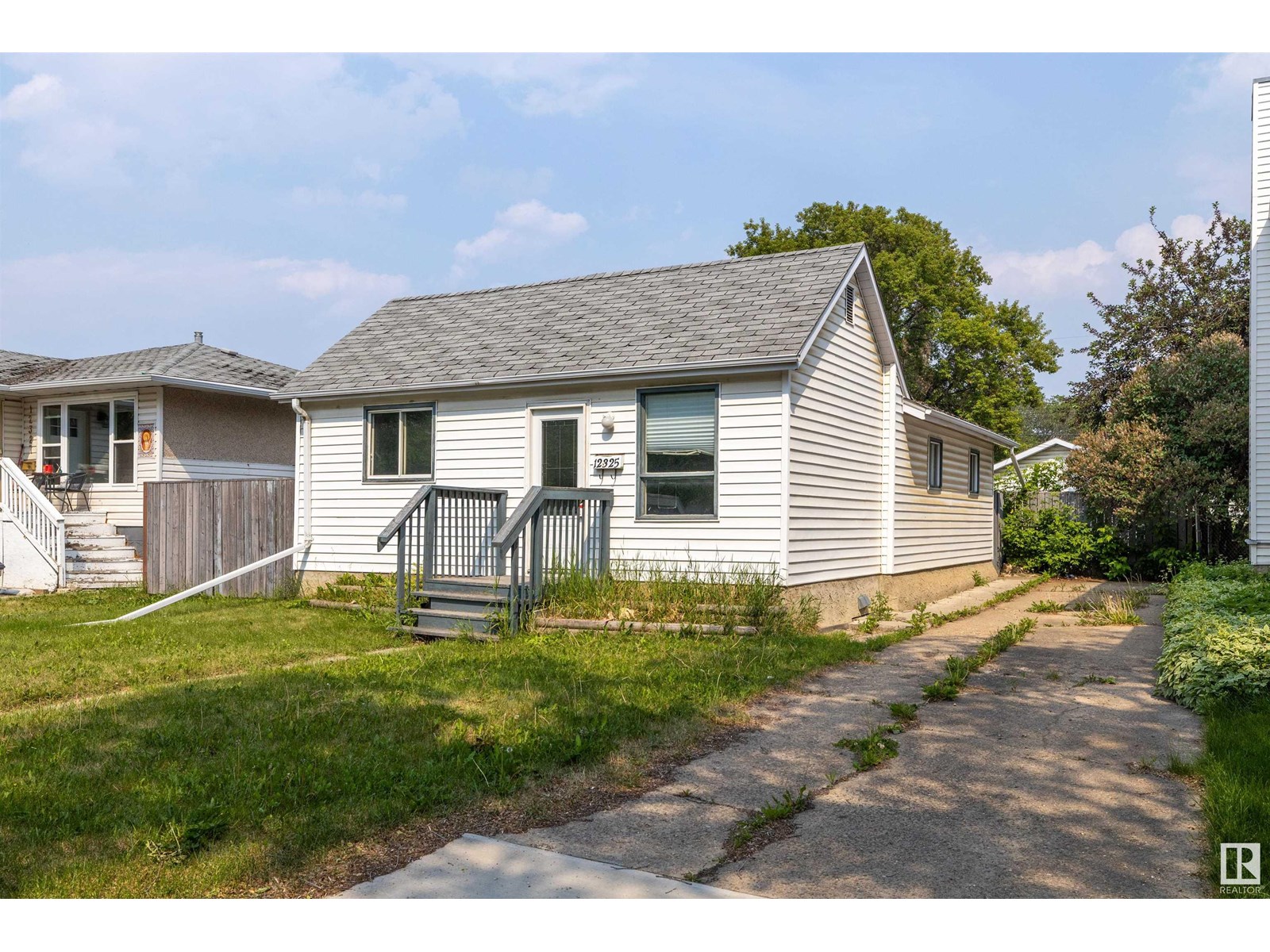 12325 85 ST NW