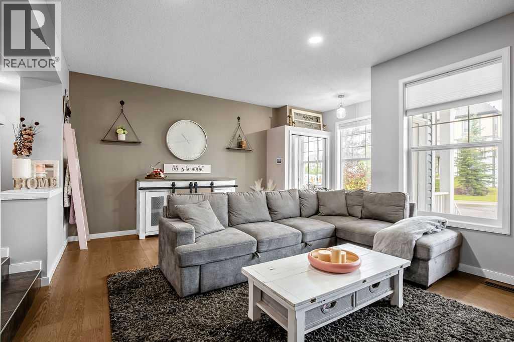 81 New Brighton Heights SE