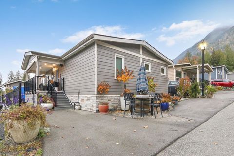 88 53480 BRIDAL FALLS ROAD|Bridal Falls Rosedale BC V0X1X1