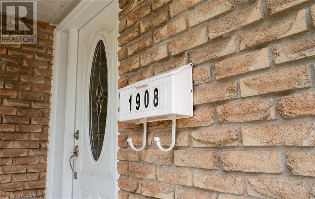 1908 BONNYMEDE Drive