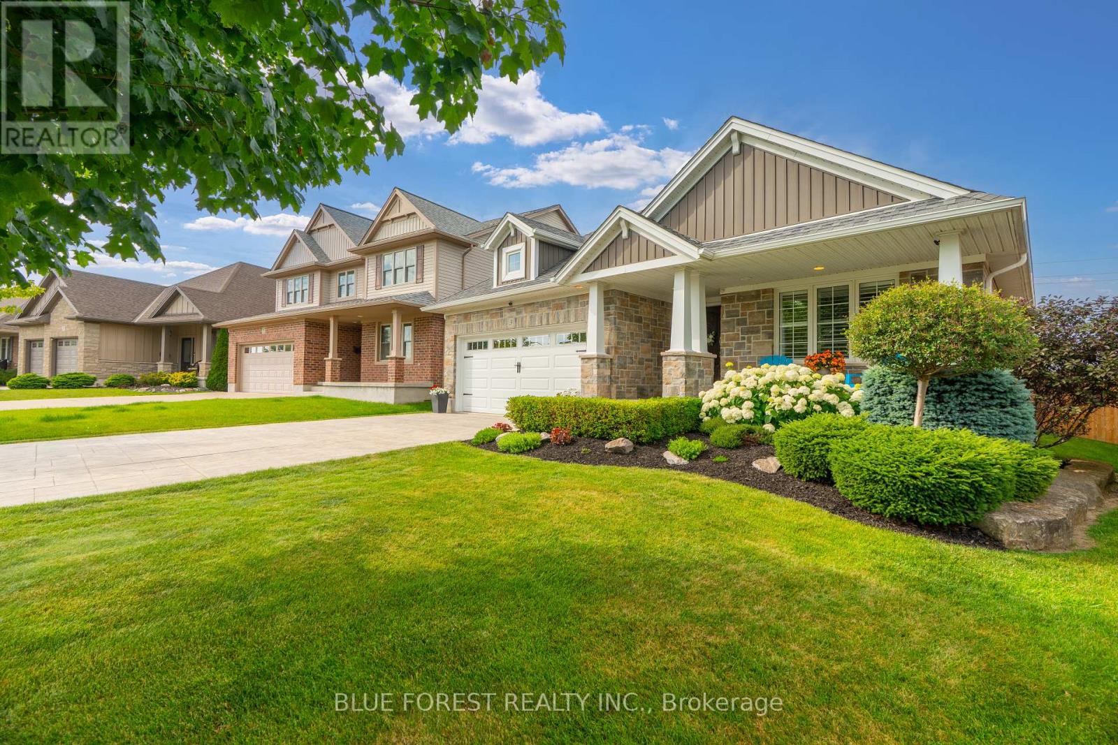 3 SUTHERLAND COURT