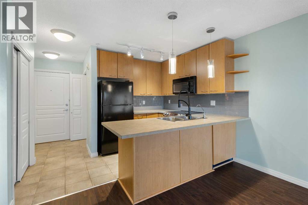 213, 5115 Richard Road SW