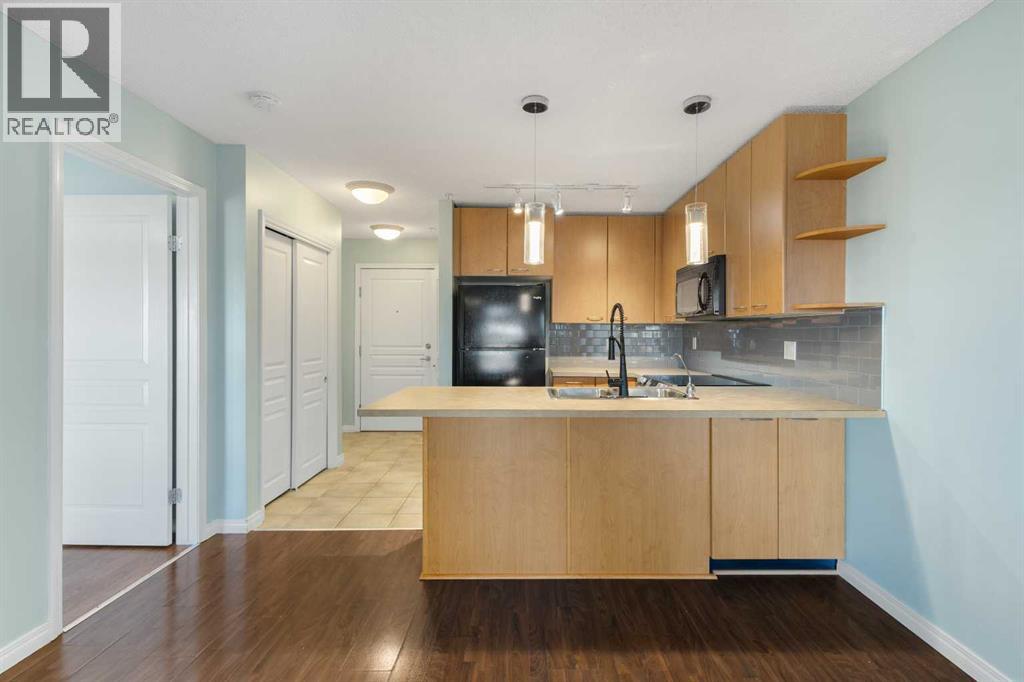 213, 5115 Richard Road SW