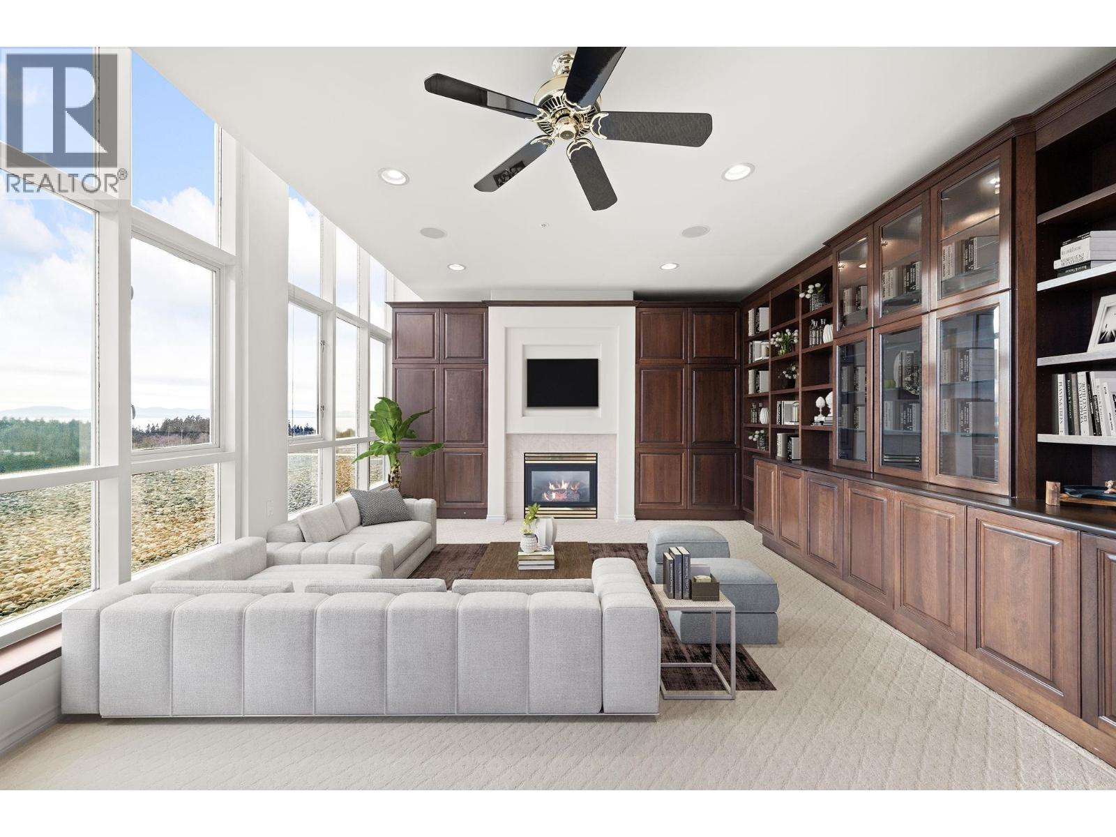 1700 5615 HAMPTON PLACE