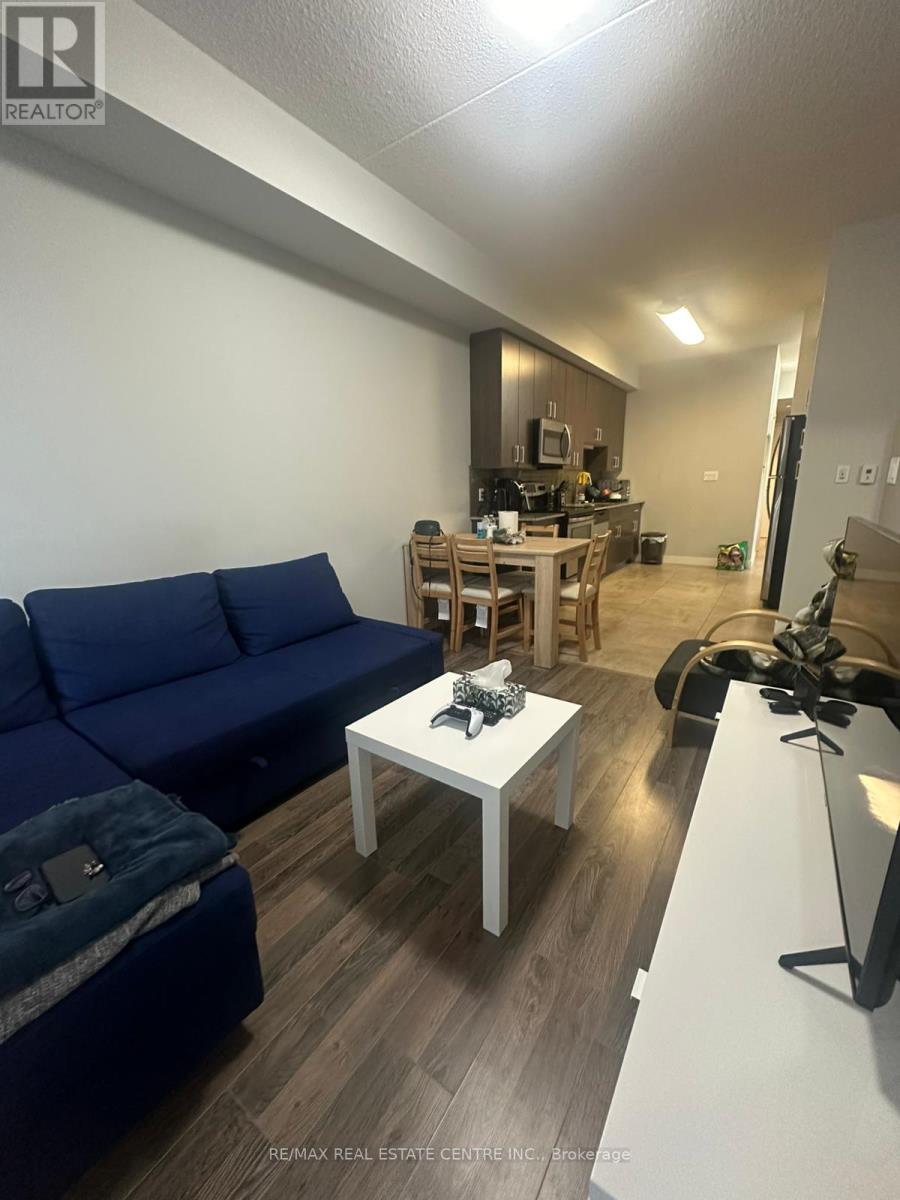B408 - 62 BALSAM STREET