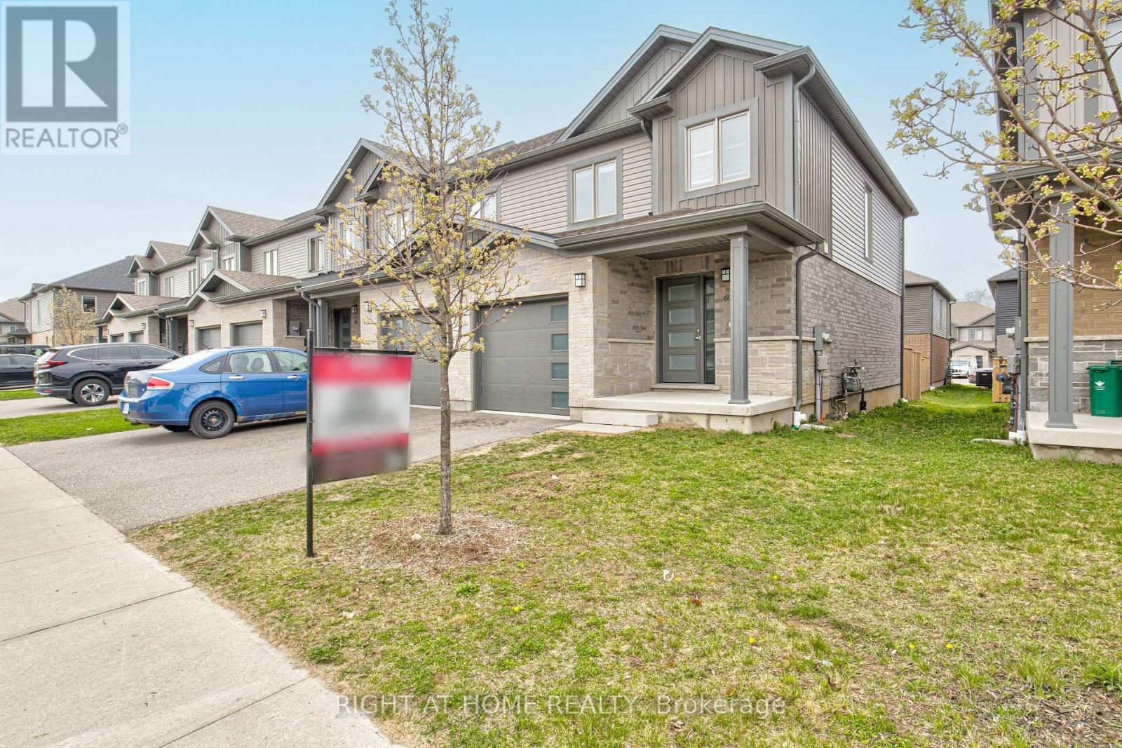 60 MUNCH AVENUE