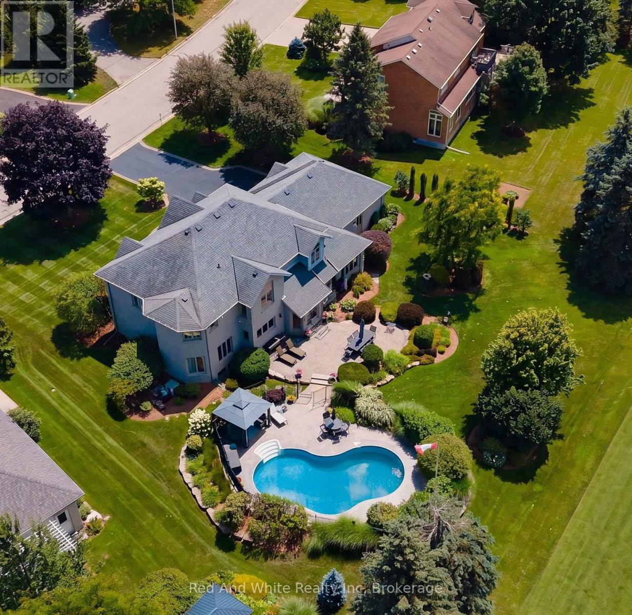 328 GOLF COURSE ROAD
