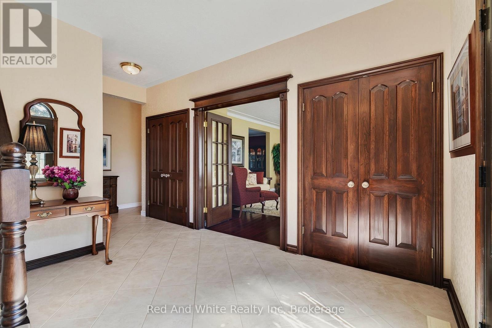 328 GOLF COURSE ROAD