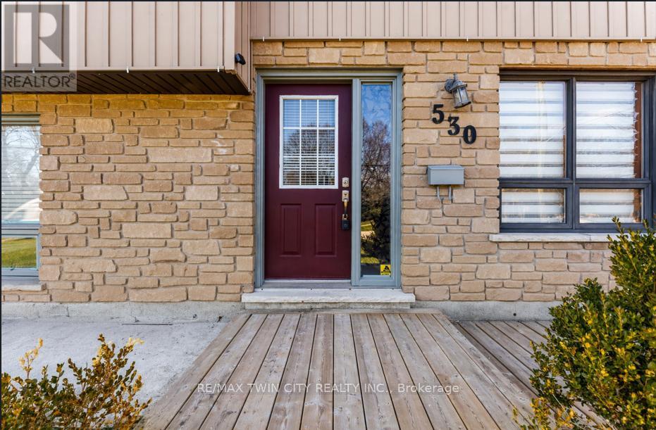 530 FOUNTAIN STREET S