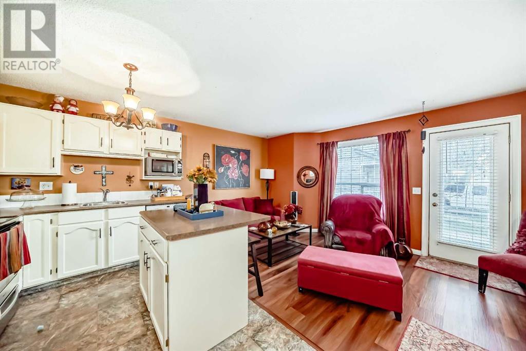 165 Mt Douglas Manor SE