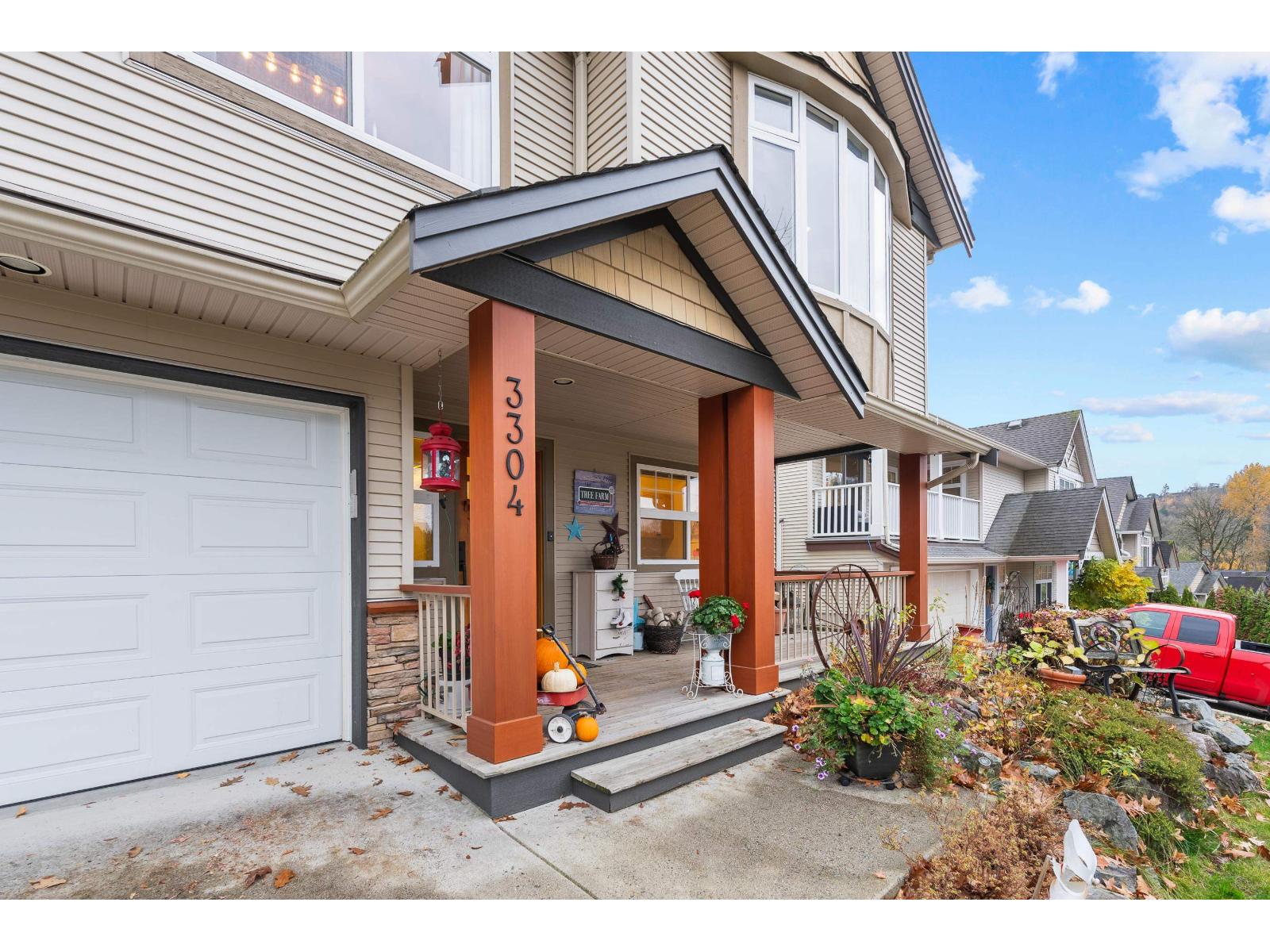 3304 GOLDSTREAM DRIVE