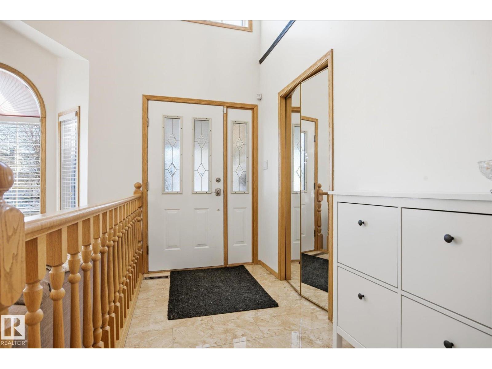 7220 157 AV NW