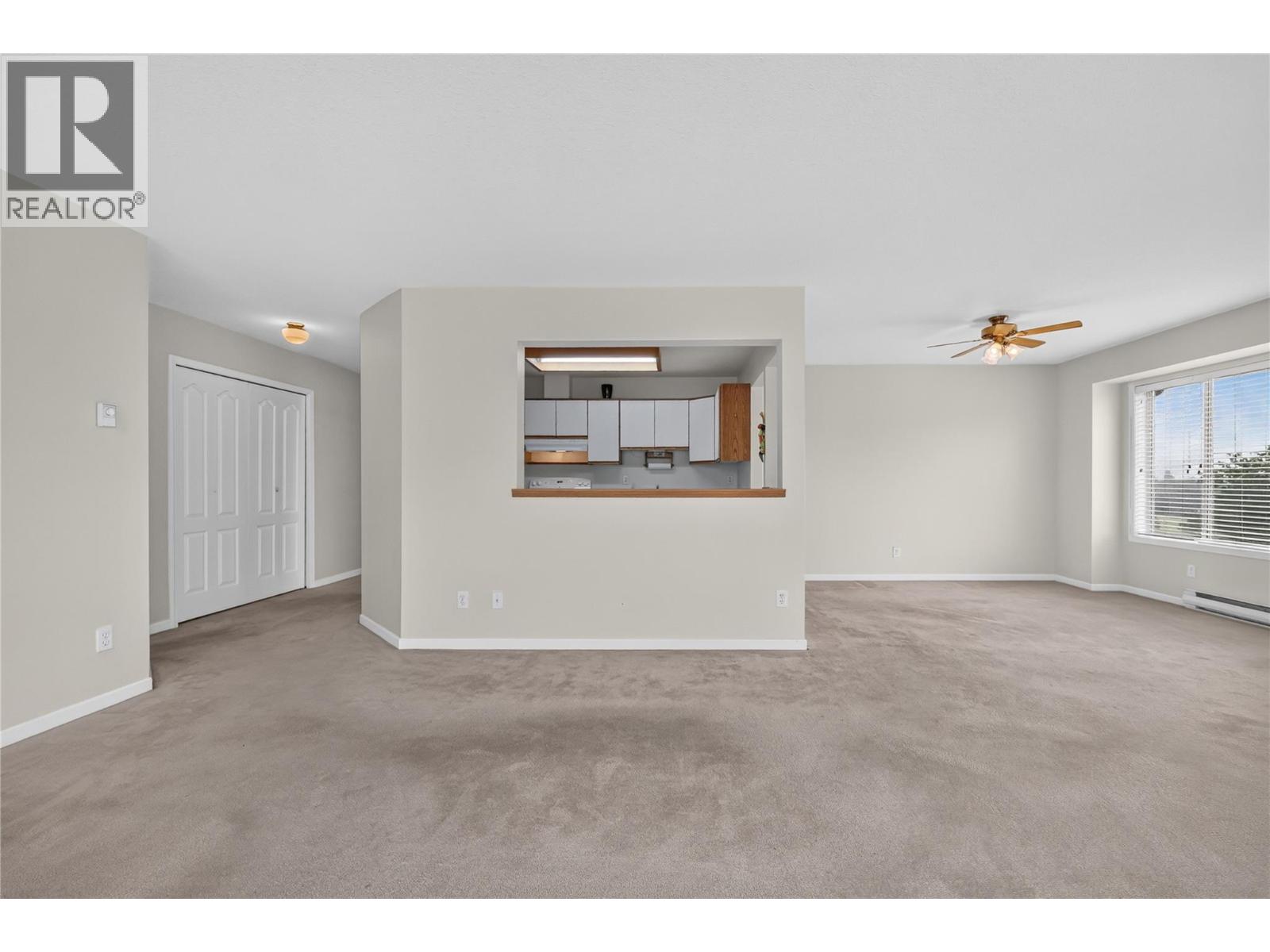 780 Houghton Road Unit# 411