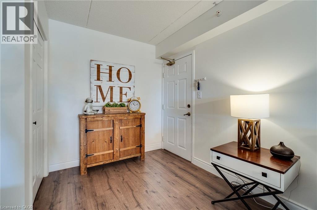 2045 APPLEBY Line Unit# 305