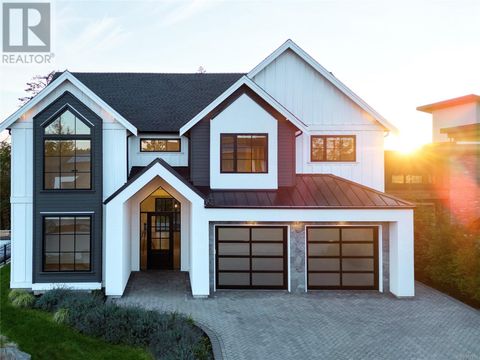 2045 Pinehurst Terr Langford BC V9B3S3