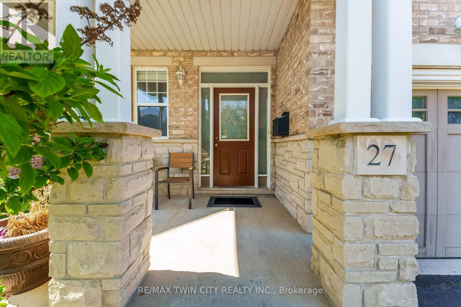 27 TREMAINE DRIVE