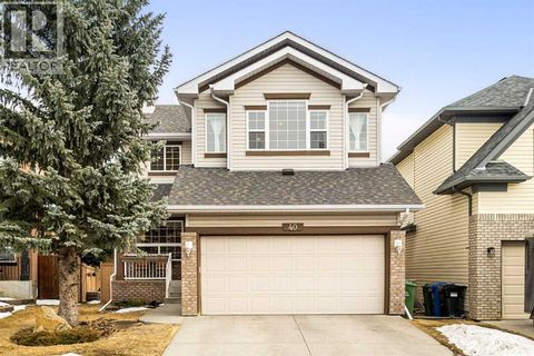 40 Wentworth Close SW Calgary AB T3H4Y9