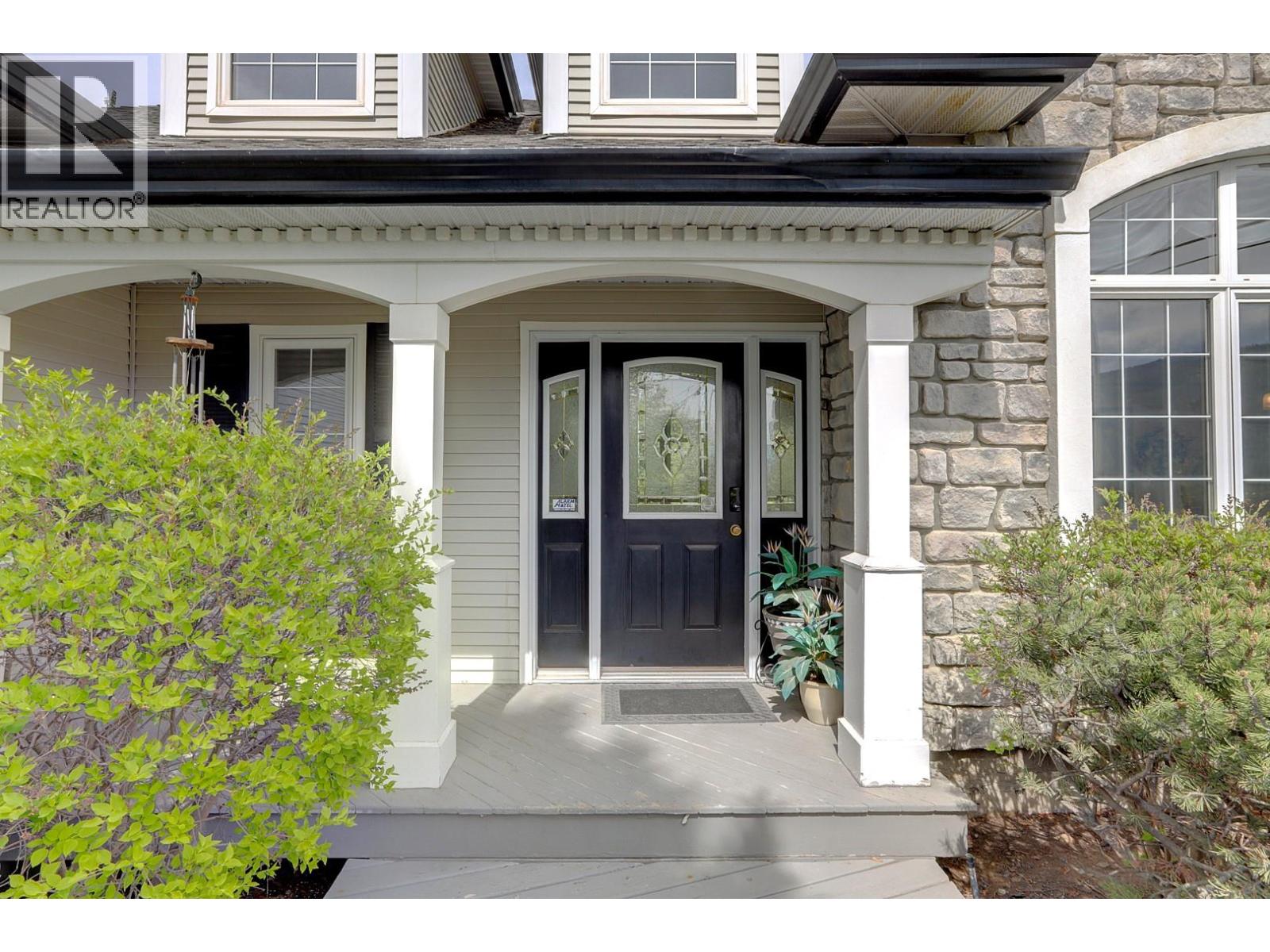 1101 Phoenix Drive