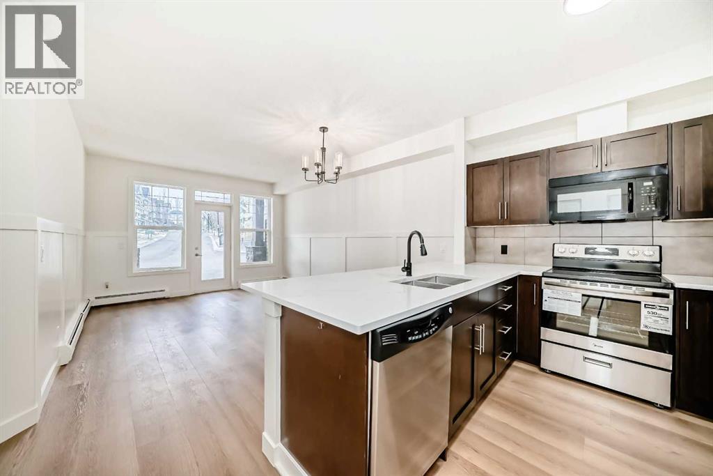 101, 22 Panatella Road NW