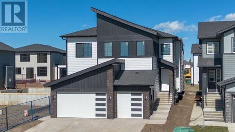 22 South Shore Road Chestermere AB T1X2Y4