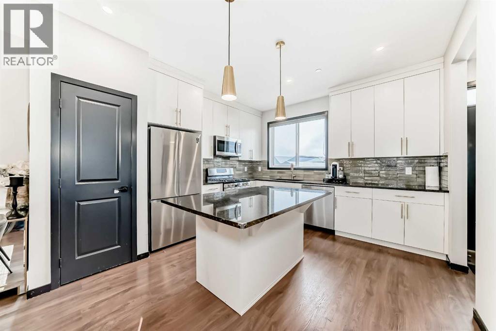 36 Howse Heights NE