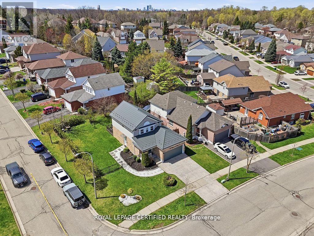 209 BRIARMEADOW DRIVE