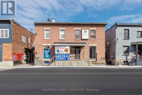 5 HAWTHORNE AVENUE Ottawa ON K1S0A9