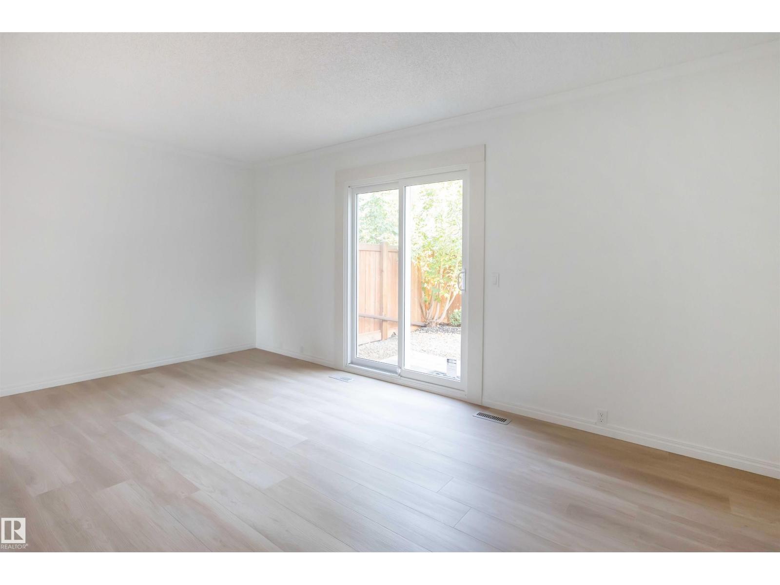 1270 LAKEWOOD RD W NW