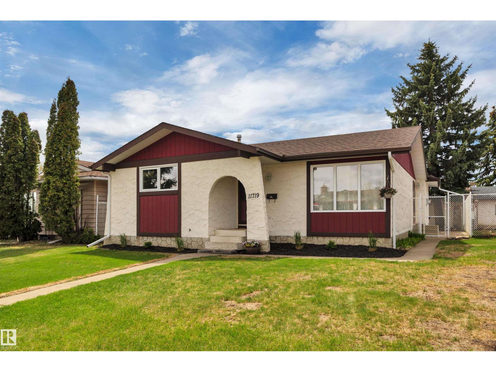 11719 152A AV NW