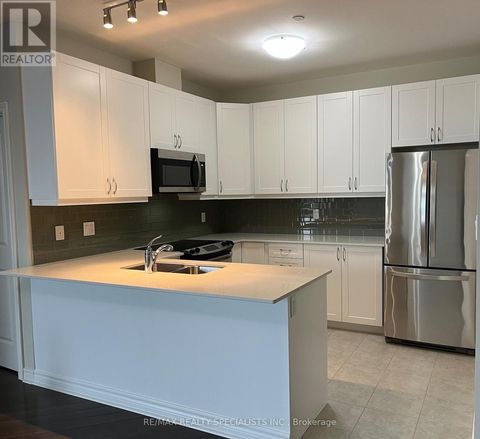 609 - 33 WHITMER STREET Milton (SC Scott) ON L9T8P9