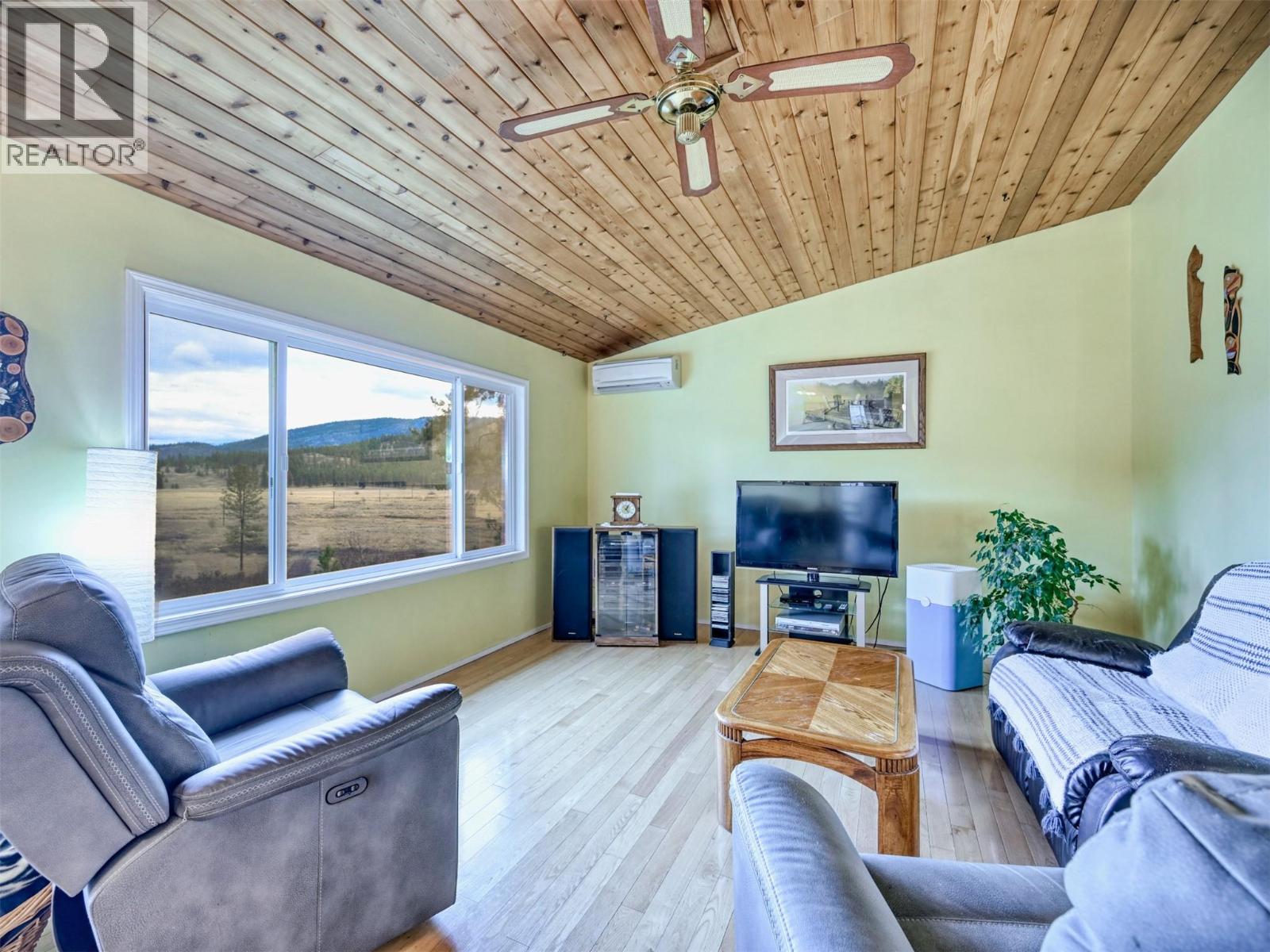 2807 Willowbrook Rd Road