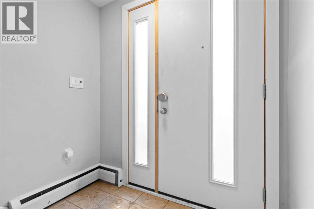 104, 3130 66 Avenue SW