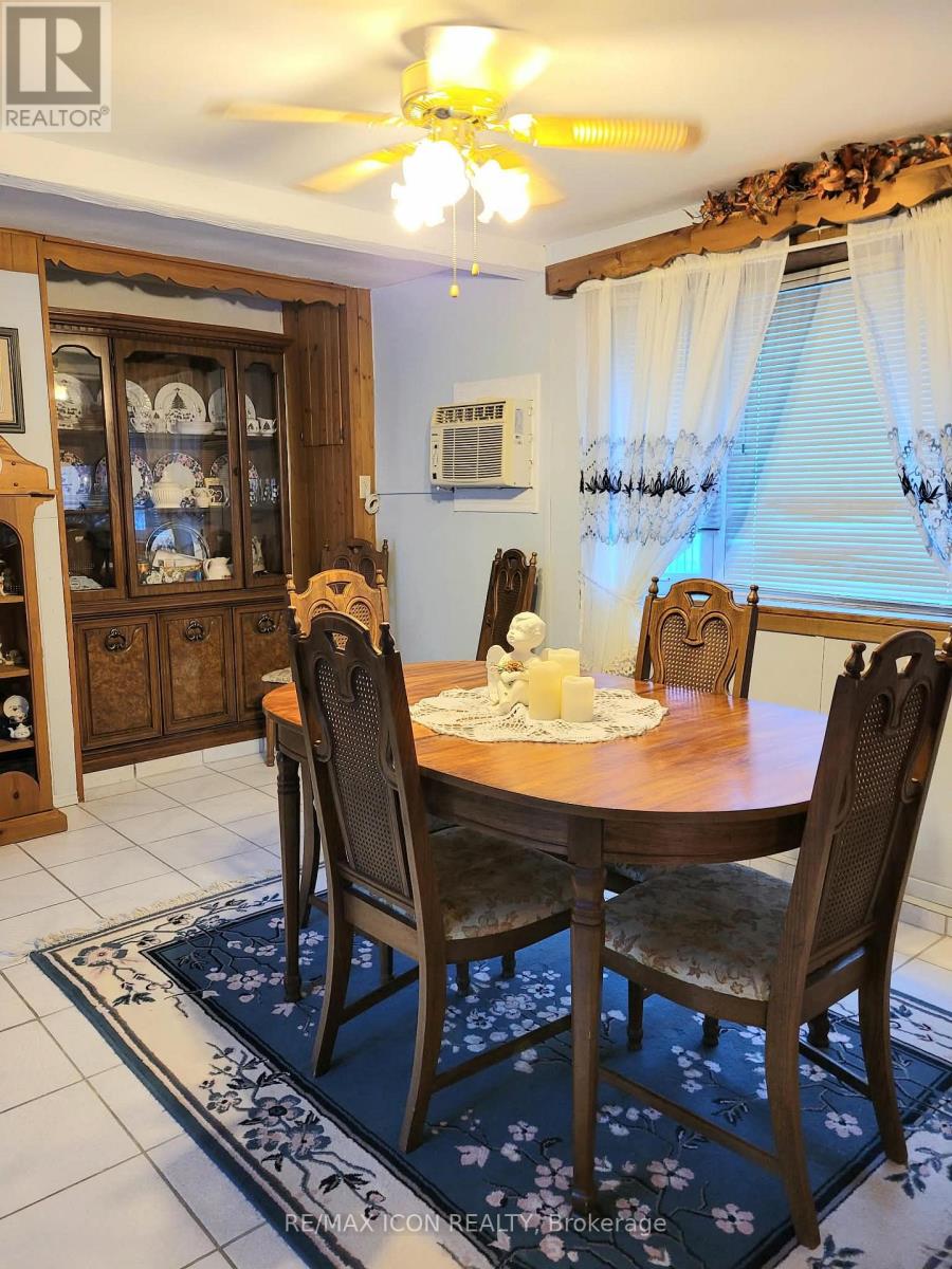 16 - 9839 LAKESHORE ROAD