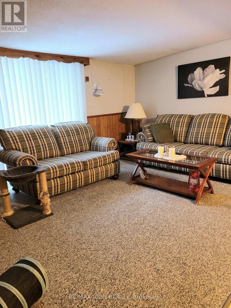 16 - 9839 LAKESHORE ROAD