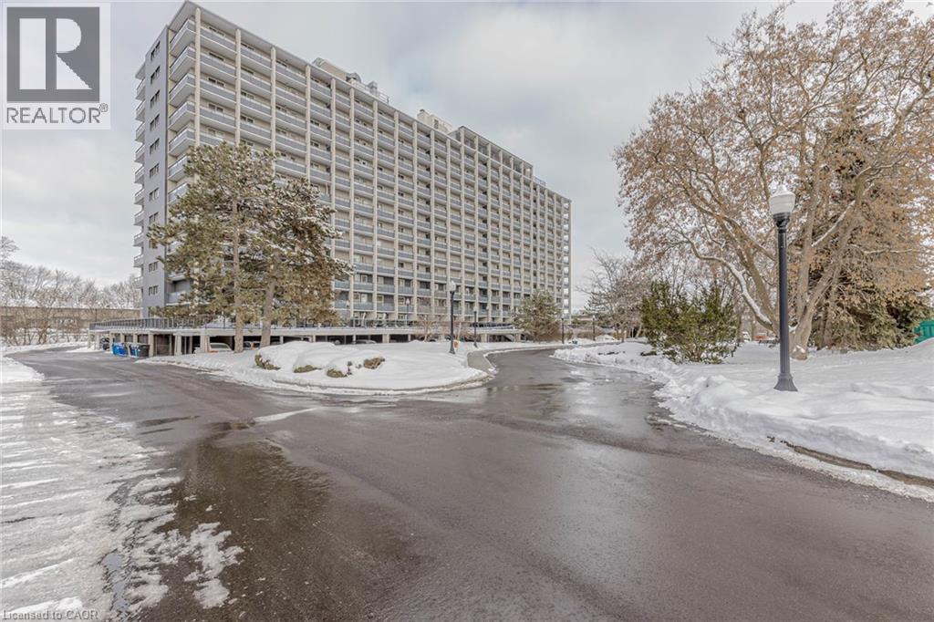 58 BRIDGEPORT Road E Unit# 106