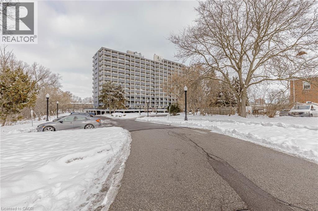 58 BRIDGEPORT Road E Unit# 106