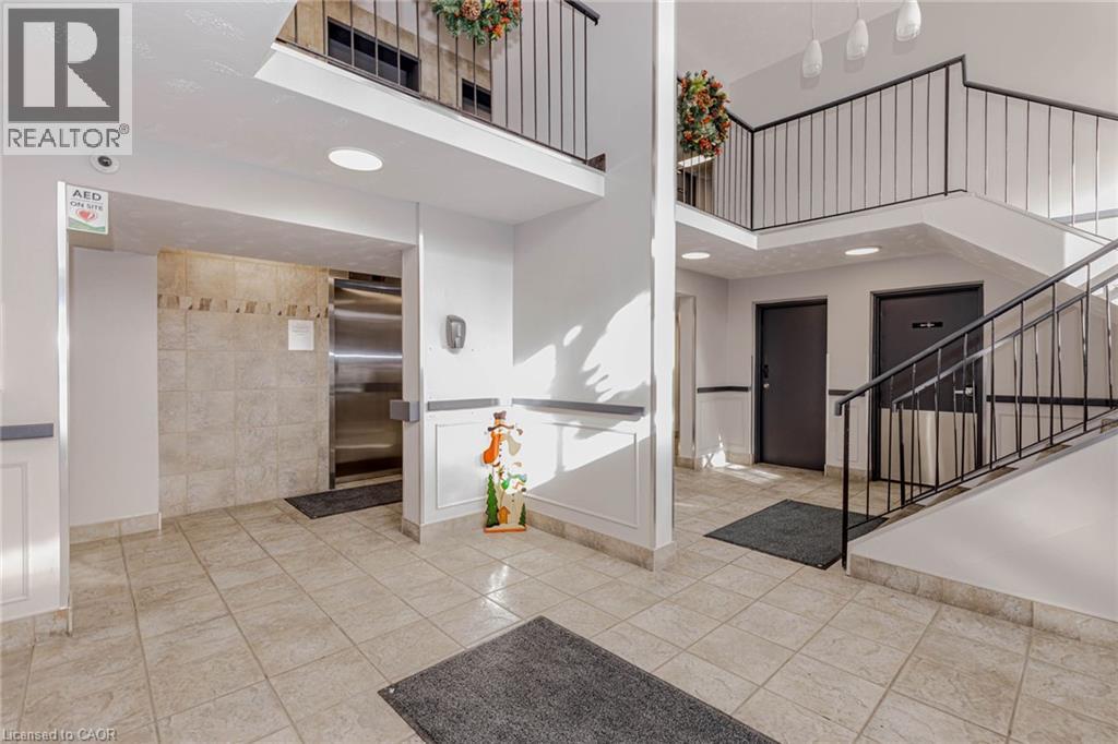 58 BRIDGEPORT Road E Unit# 106