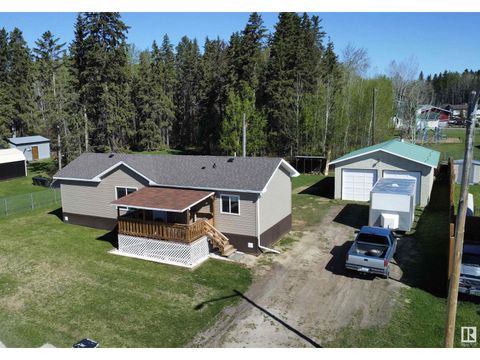 5028 54 AV Wabamun AB T0E2K0