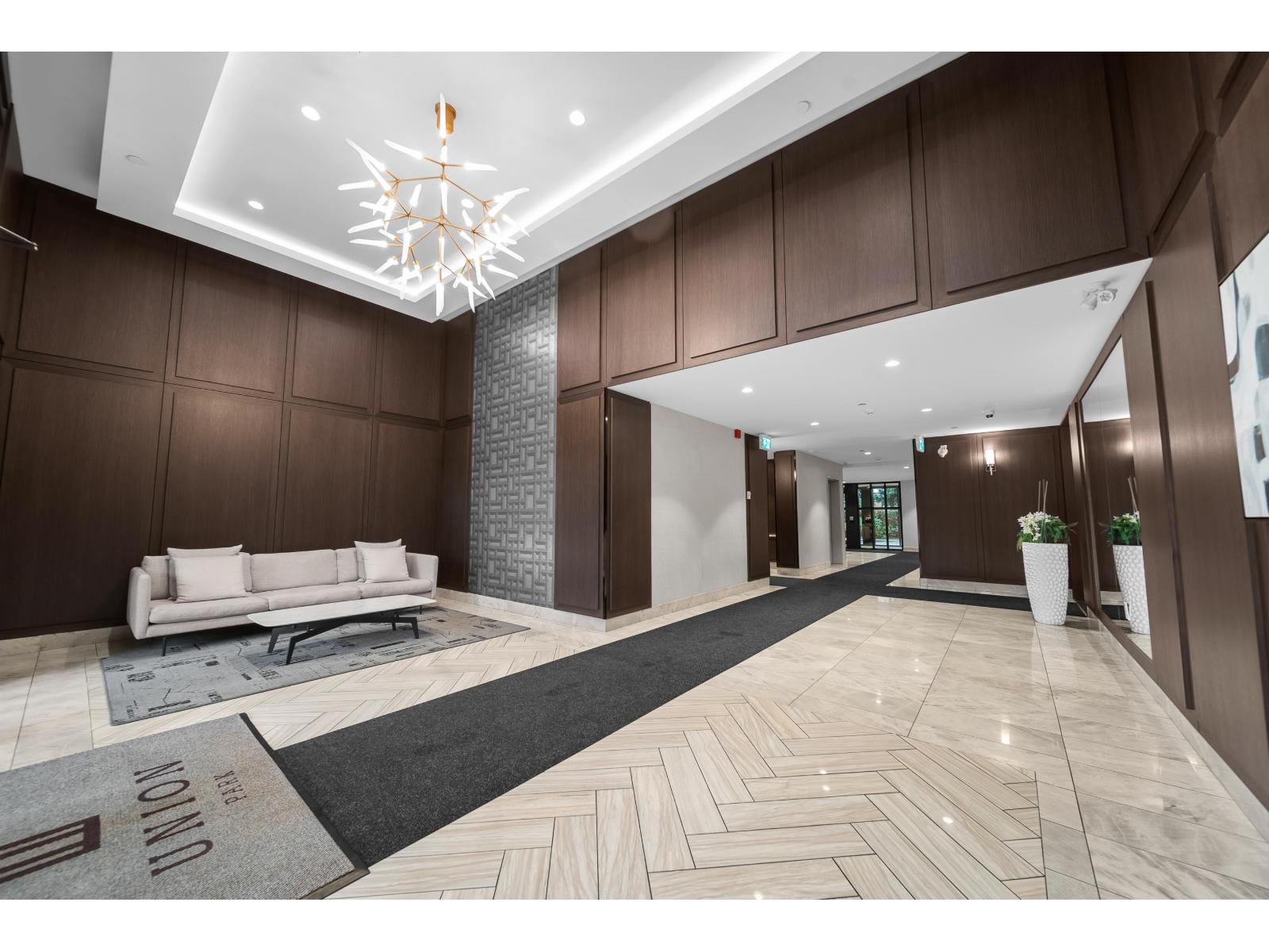 D221 8150 207 STREET