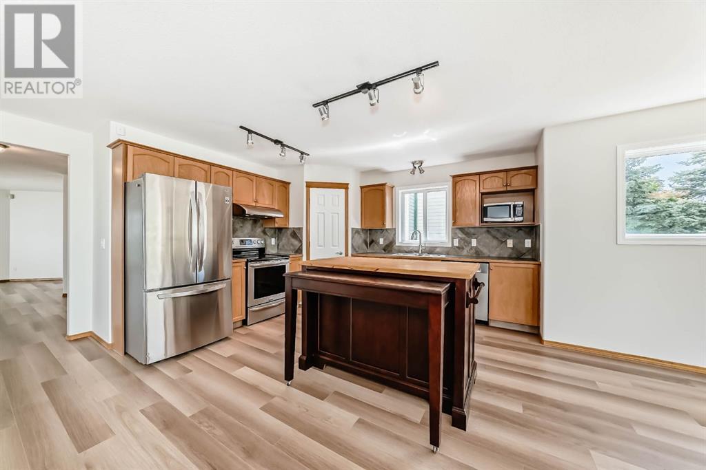 80 Arbour Crest Terrace NW