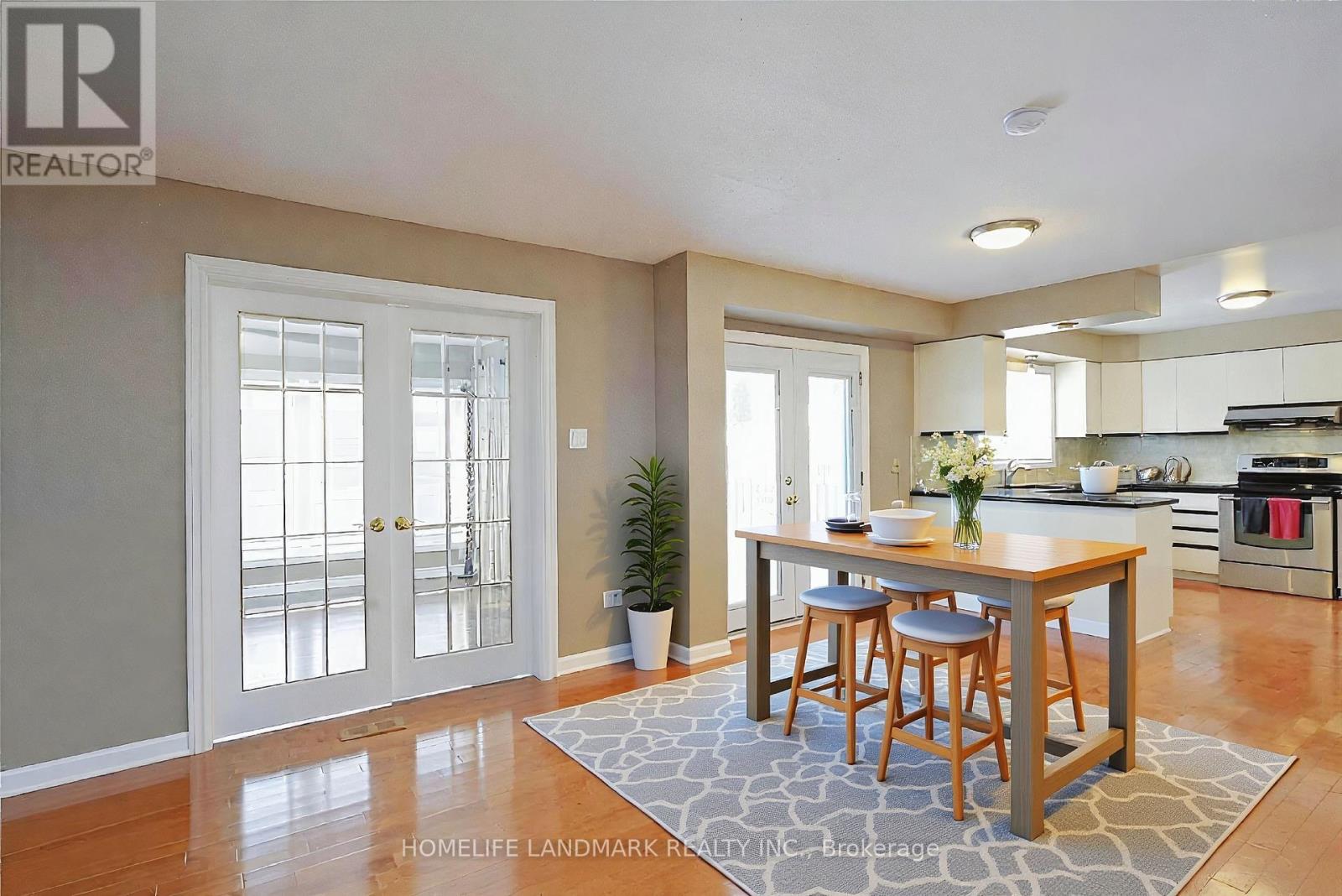 8 OPAL LANE