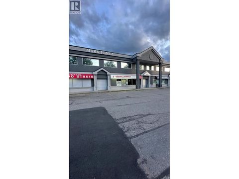 1769 Harvey Avenue Kelowna BC V1Y6G4