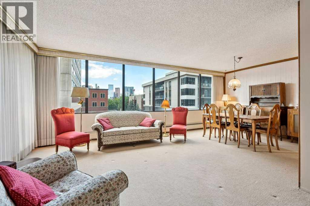 303, 330 26 Avenue SW