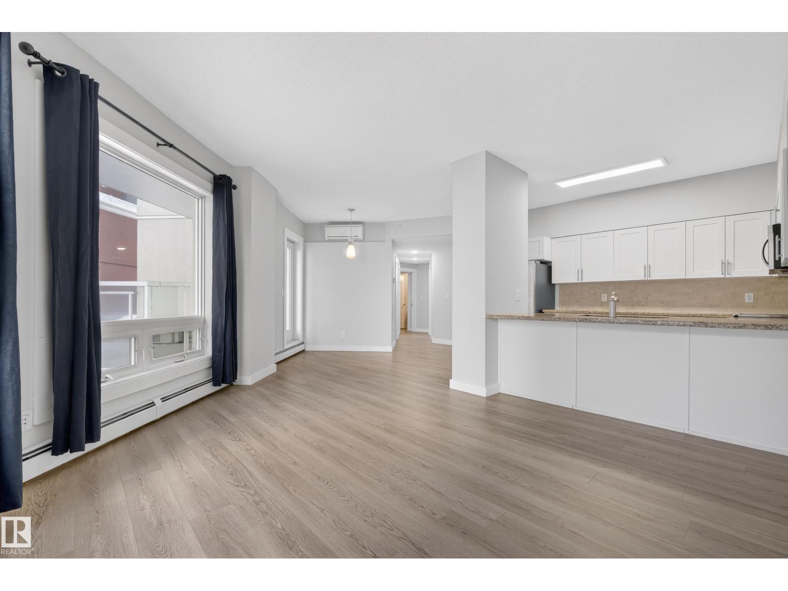 #501 10136 104 ST NW