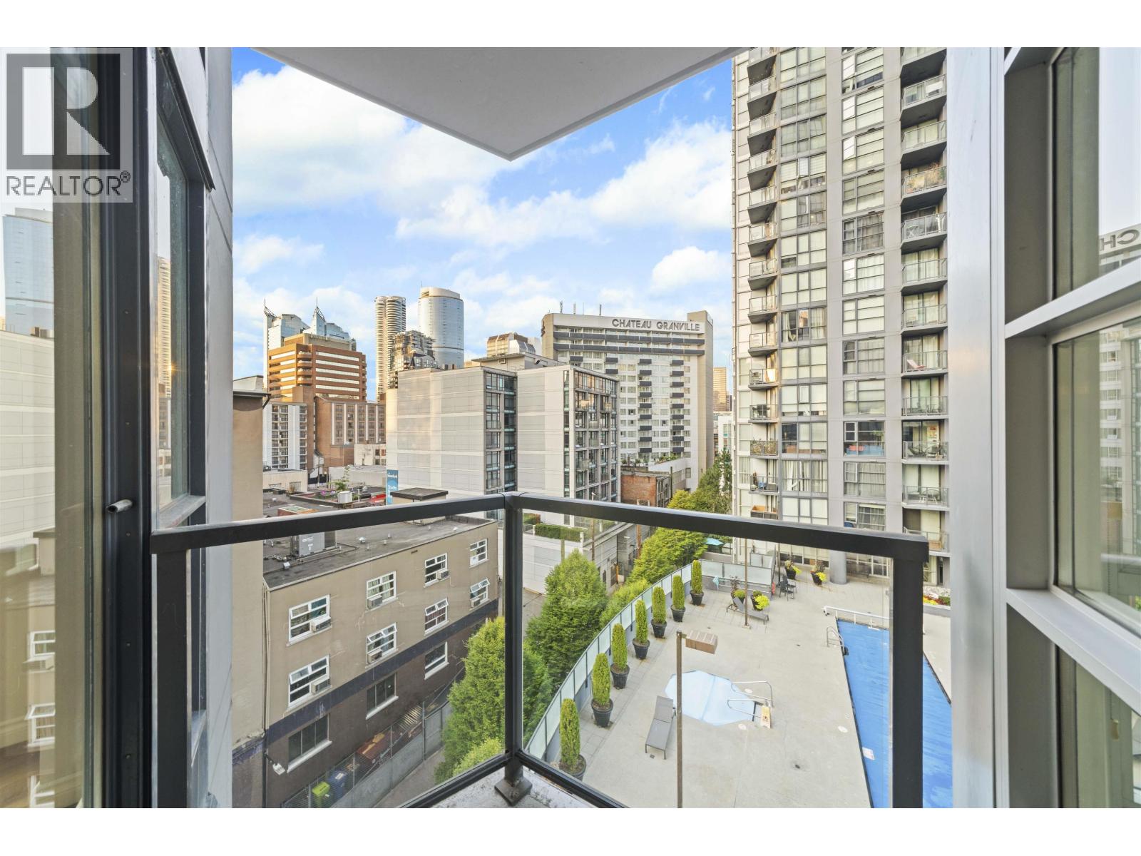 702 1199 SEYMOUR STREET