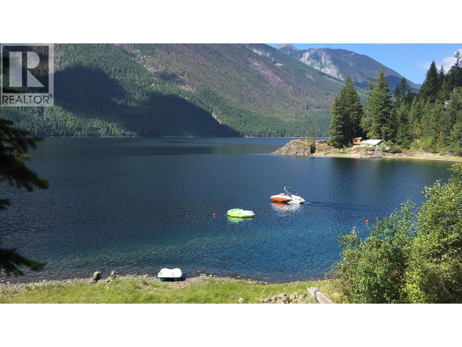 523 ROSEBERY LOOP Road