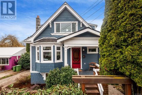1425 Bay St Victoria BC V8R1A6