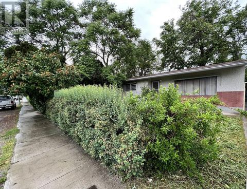 864 Lawson Avenue Kelowna BC V1Y6S8