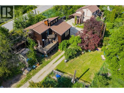 3216 SOUTH SLOCAN VILLAGE Road South Slocan BC V0G2G0